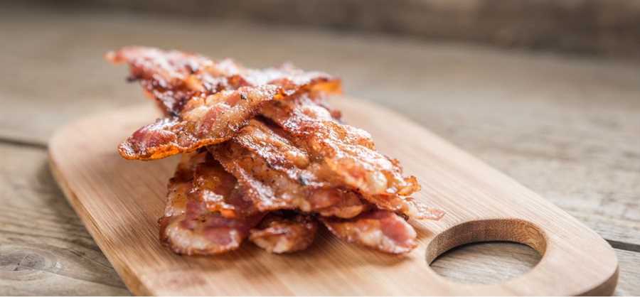 Potential Risks of Feeding Dogs Cooked Bacon