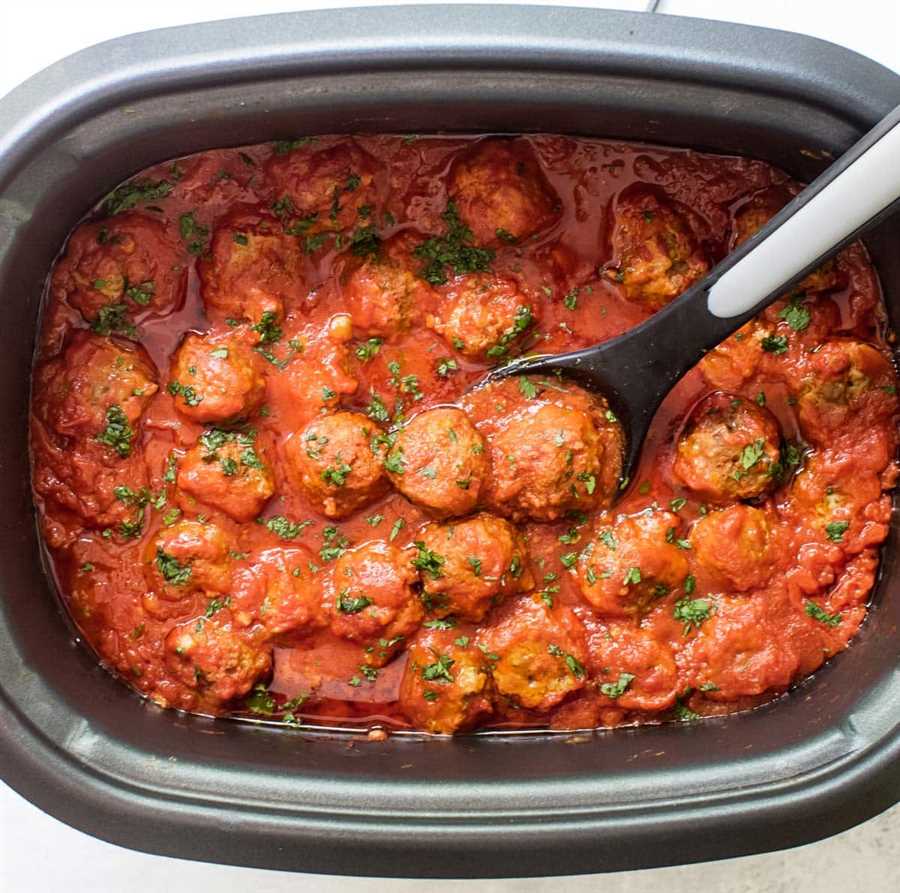 Benefits of Cooking Raw Meatballs in a Slow Cooker