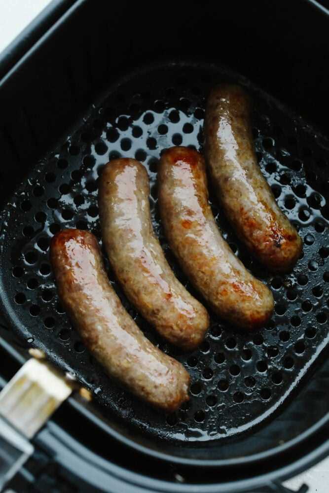 Benefits of cooking brat in an air fryer