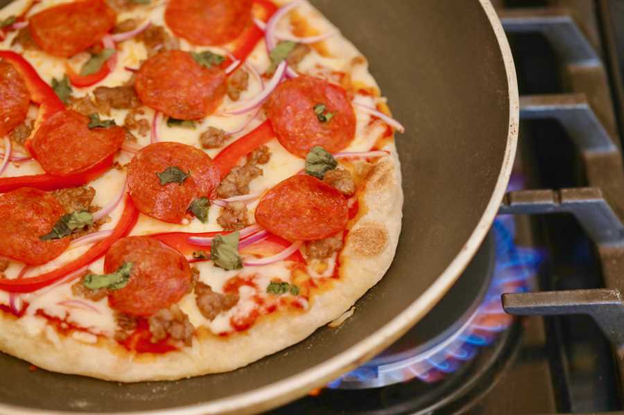 Necessary cooking tools for stove-cooked pizza