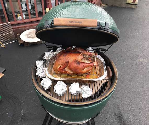 Seasoning and marinating the turkey for gas grill cooking