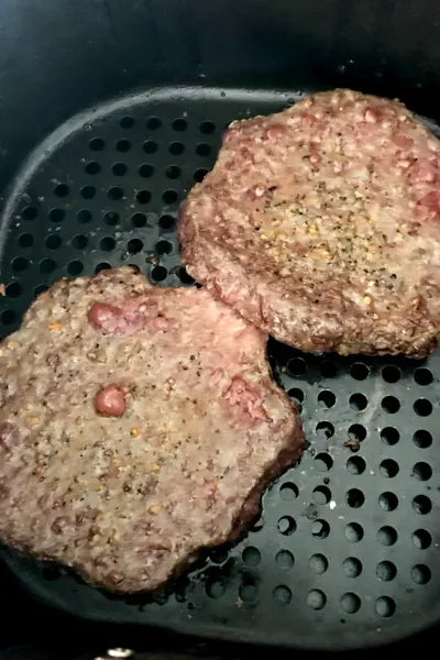 Tips for Cooking Frozen Hamburger Patties in an Air Fryer