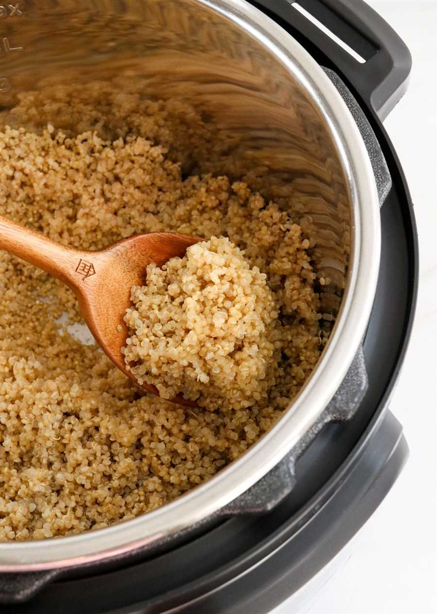 Different recipes using quinoa in an instant pot