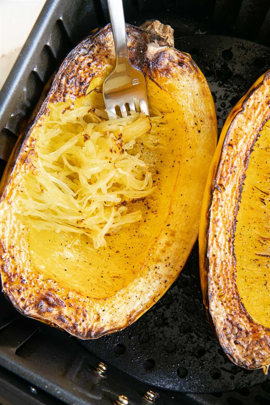 Step-by-step guide to cooking spaghetti squash in an air fryer