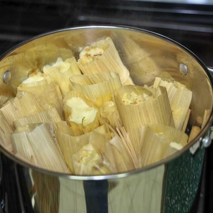 Boiling tamales