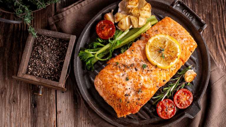 can-pregnant-women-eat-salmon-is-it-safe-kidschildren