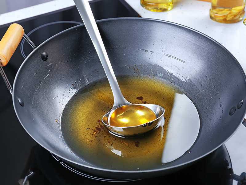 Understanding the smoke point of cooking oil