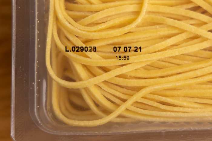 Signs of Spoiled Cooked Noodles