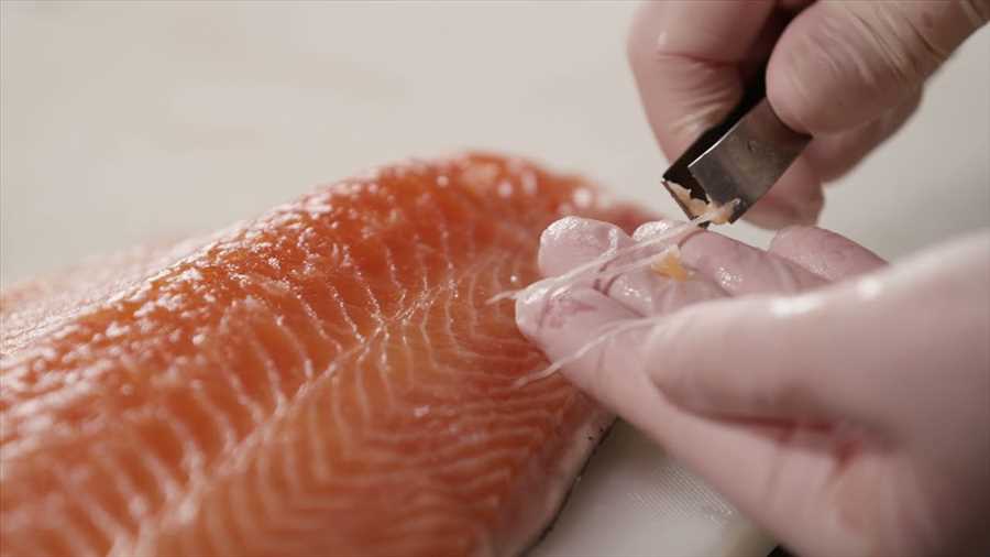do salmon bones dissolve when cooked