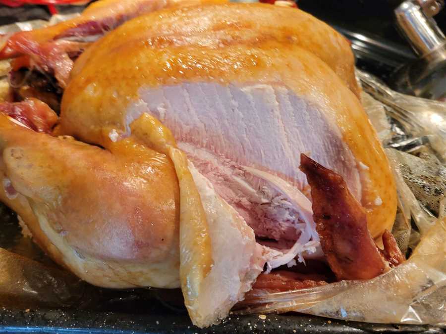 how do you reheat a smoked turkey without drying it out