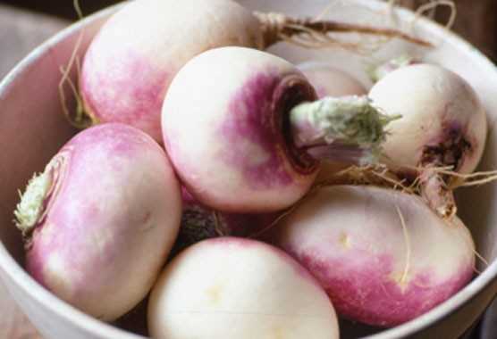 Possible risks of eating turnip skin